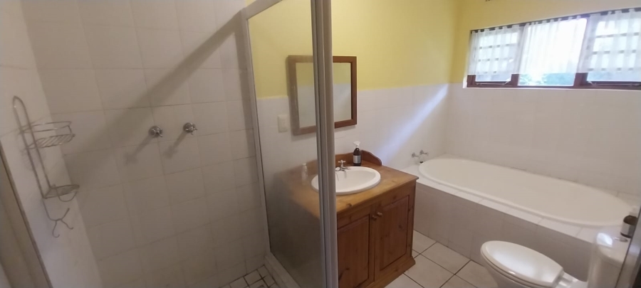 To Let 3 Bedroom Property for Rent in Beacon Bay Eastern Cape